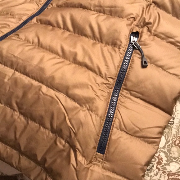 Men’s Large new Patagonia jacket - Picture 4 of 5